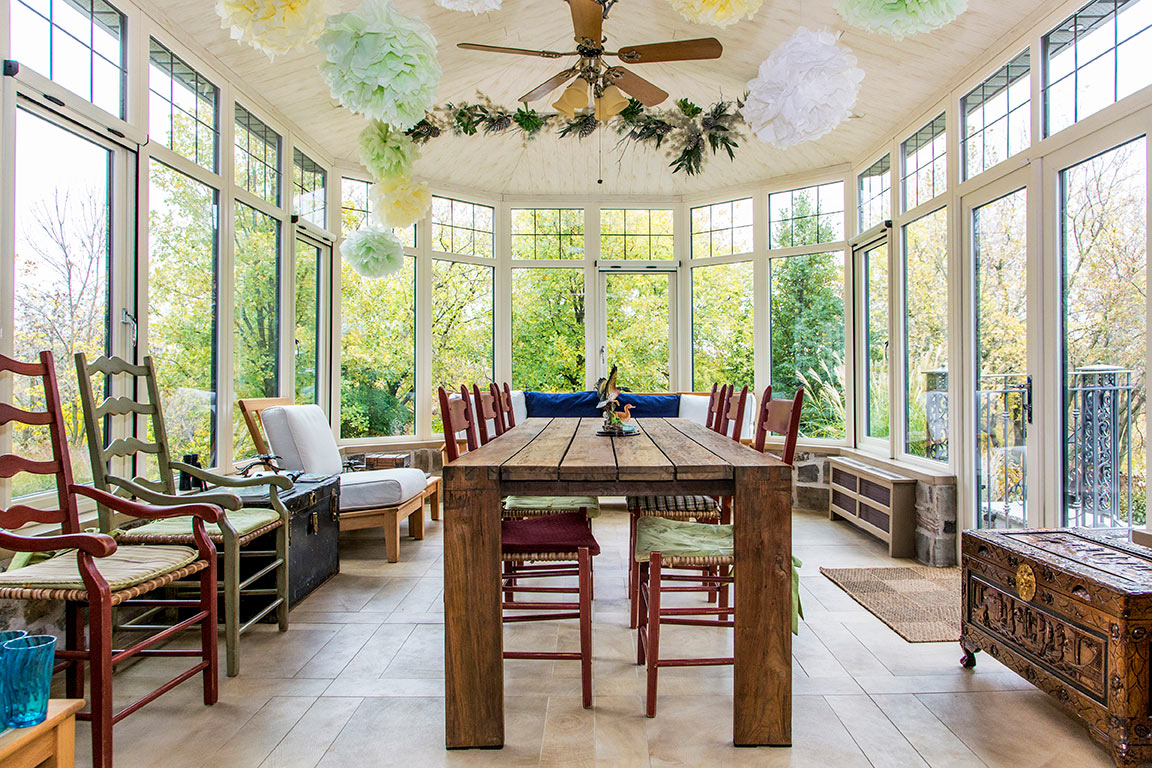 Sunroom Furniture: 5 Ways to Spruce Up Your Home